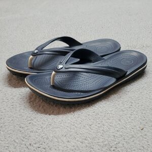 CROCS Men's Dark Blue Flip Flops Size 8